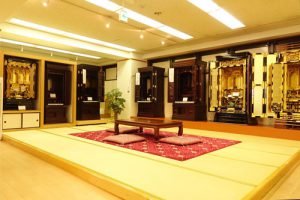 お仏壇のコガ福重店