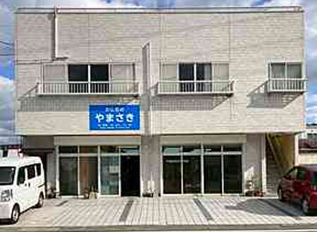 山﨑仏壇店　唐津店の写真